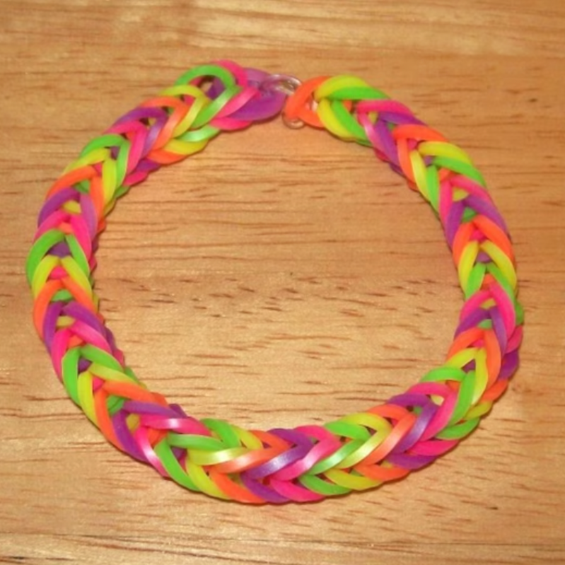 600 Neon Loom Bands