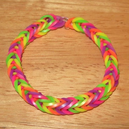 600 Neon Loom Bands