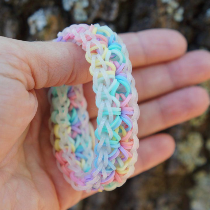 300 Pastel Loom Bands